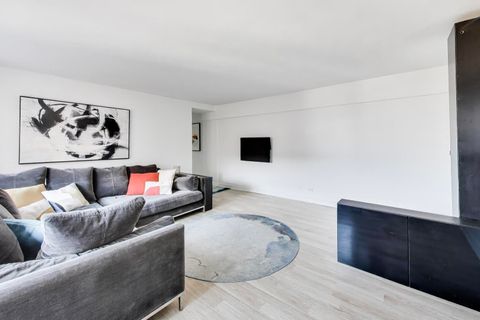 Tiny photo for 4980 N Marine Drive #1433, Chicago, IL 60640 (MLS # 12623001)