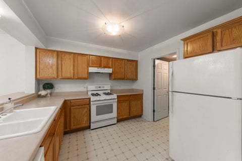 Tiny photo for 2741 Cobblestone Drive #2741, Crystal Lake, IL 60012 (MLS # 12770213)