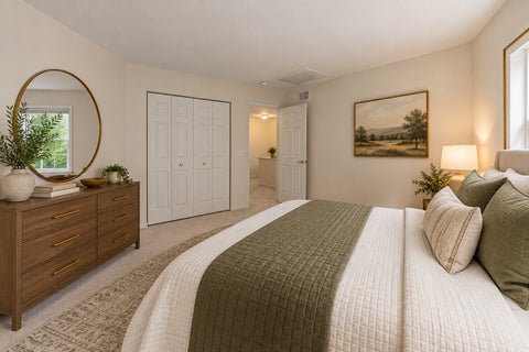 Tiny photo for 2741 Cobblestone Drive #2741, Crystal Lake, IL 60012 (MLS # 12770213)