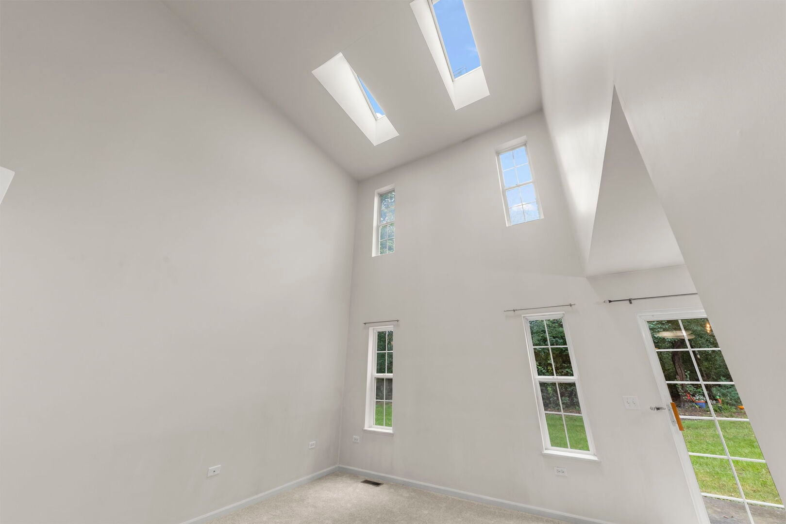 2741 Cobblestone Drive 2741