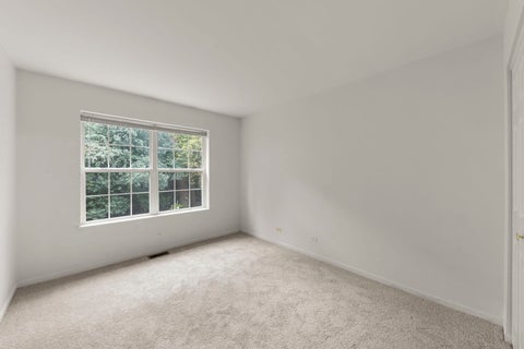 Tiny photo for 2741 Cobblestone Drive #2741, Crystal Lake, IL 60012 (MLS # 12770213)