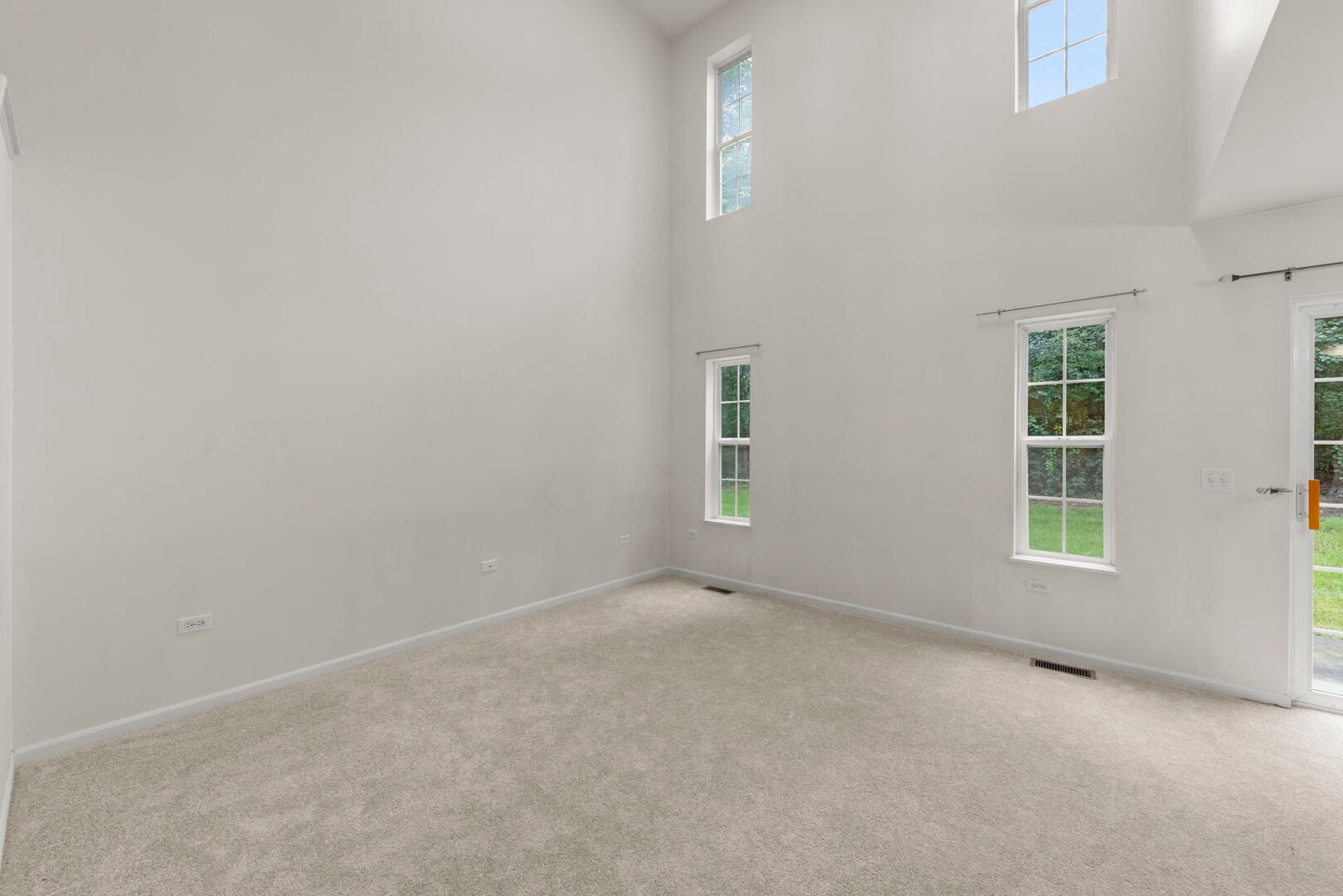 2741 Cobblestone Drive 2741