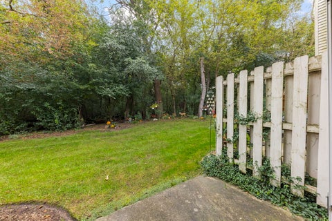 Tiny photo for 2741 Cobblestone Drive #2741, Crystal Lake, IL 60012 (MLS # 12770213)