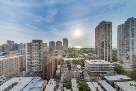 Tiny photo for 2728 N HAMPDEN Court #2007, Chicago, IL 60614 (MLS # 12439532)