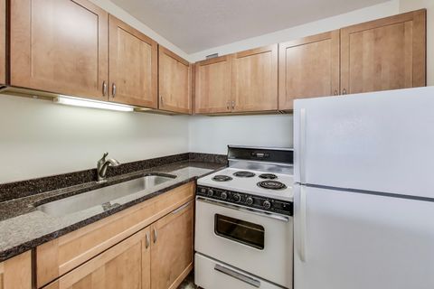 Tiny photo for 2728 N HAMPDEN Court #2007, Chicago, IL 60614 (MLS # 12439532)