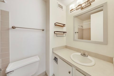 Tiny photo for 2728 N HAMPDEN Court #2007, Chicago, IL 60614 (MLS # 12439532)
