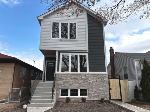 3755 N Odell Avenue Chicago IL 60634