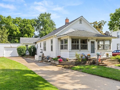 Photo of 832 E Jefferson Street, Morris, IL 60450 (MLS # 12741918)