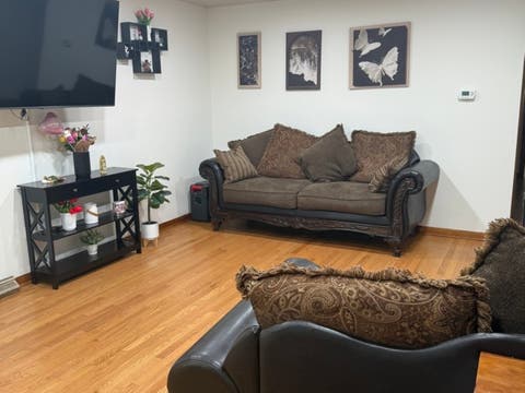 Tiny photo for 3763 153rd Street, Midlothian, IL 60445 (MLS # 12639326)