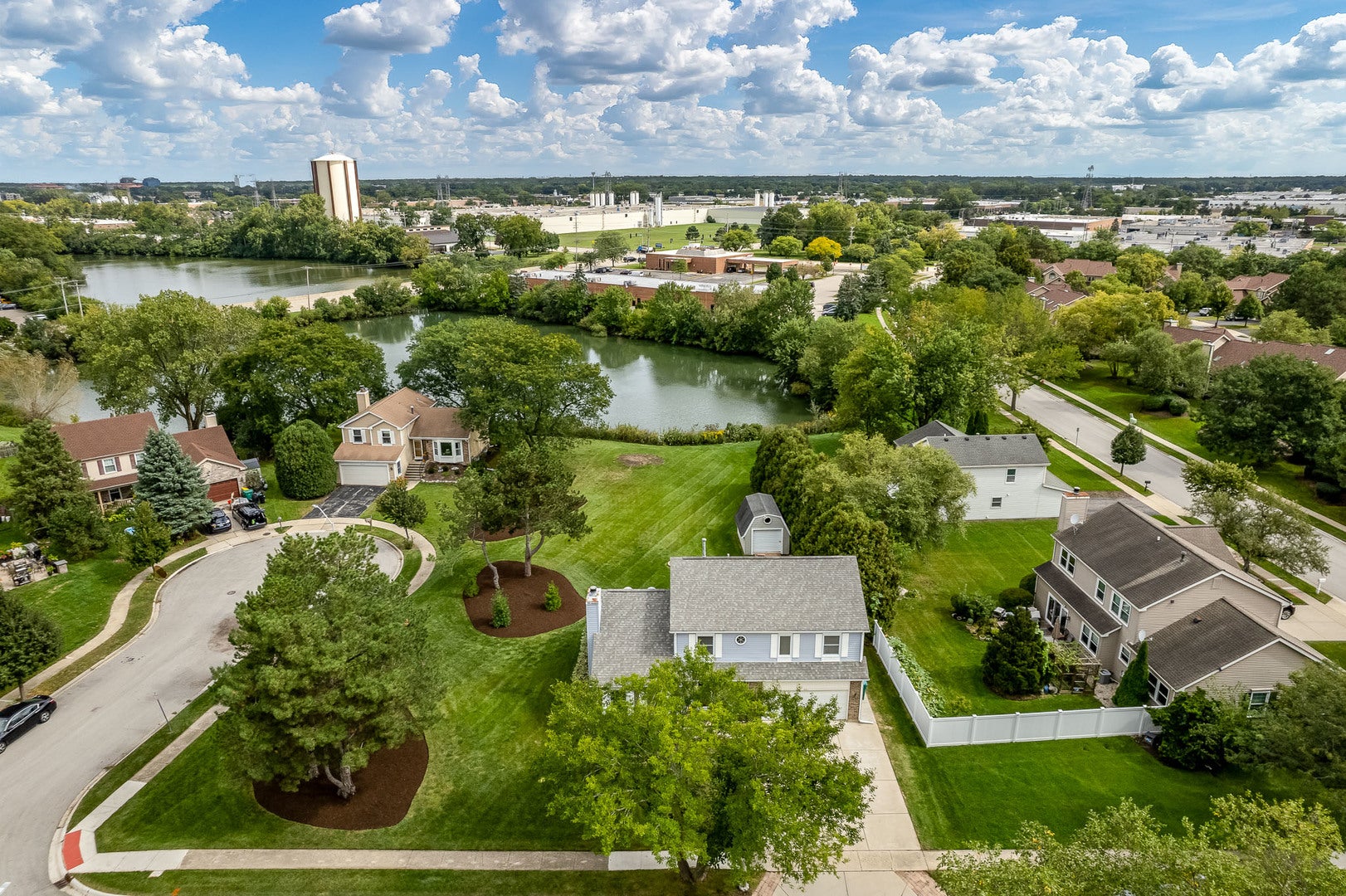 881 Willowbrook Drive