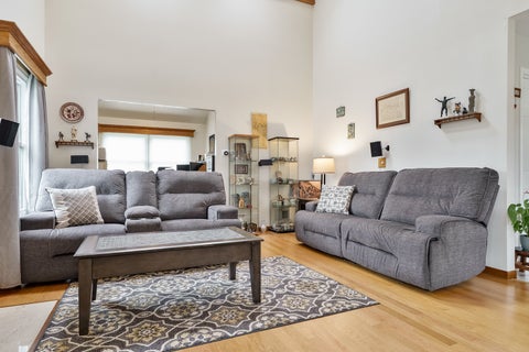 Tiny photo for 881 Willowbrook Drive, Wheeling, IL 60090 (MLS # 12772236)