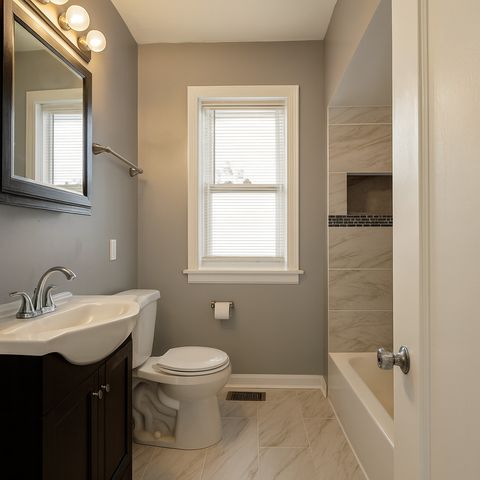 Tiny photo for 7955 S Chappel Avenue, Chicago, IL 60617 (MLS # 12491511)