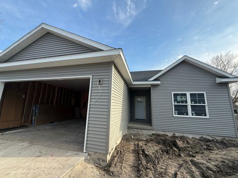 403 E larmon Street, Tolono, IL 61880 - #: 12577945