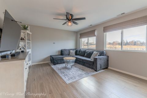 Tiny photo for 1595 Bayberry Lane, Pingree Grove, IL 60140 (MLS # 12574543)