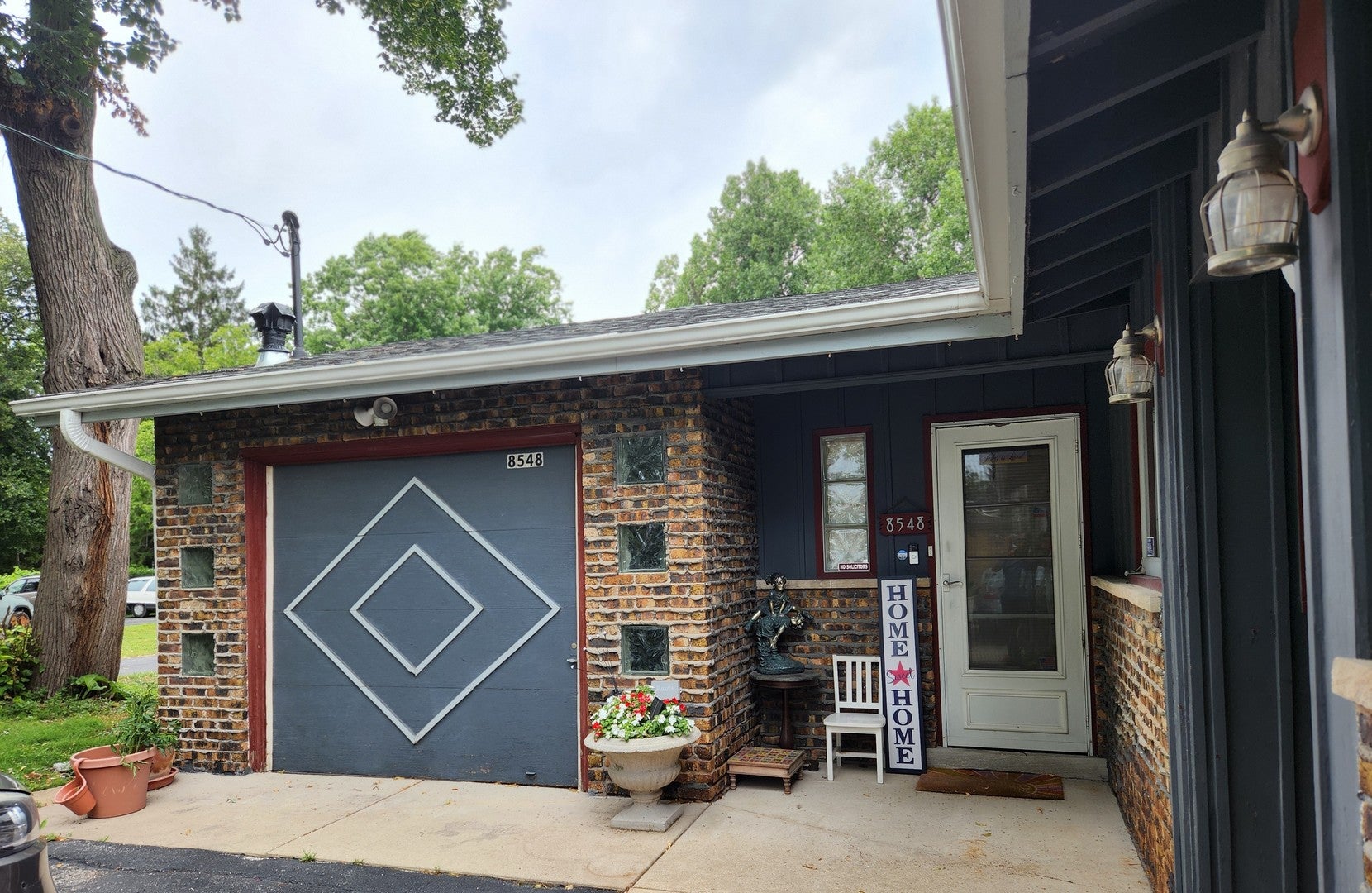 8548 40th Street