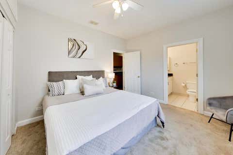 Tiny photo for 2927 N Gresham Avenue #1, Chicago, IL 60618 (MLS # 12711934)