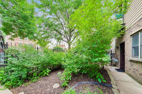 Tiny photo for 2927 N Gresham Avenue #1, Chicago, IL 60618 (MLS # 12711934)