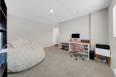 Tiny photo for 2101 Yellowstone Boulevard, Mundelein, IL 60060 (MLS # 12629441)