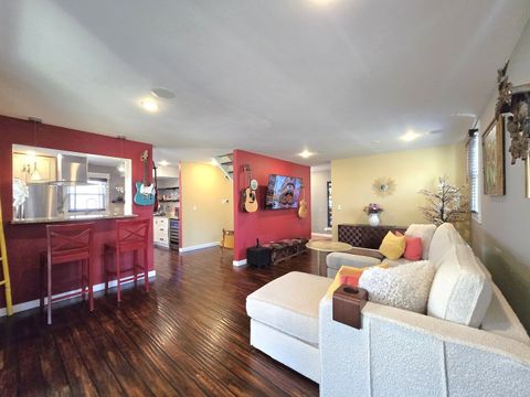 Tiny photo for 358 Westgate Terrace, Streamwood, IL 60107 (MLS # 12603978)