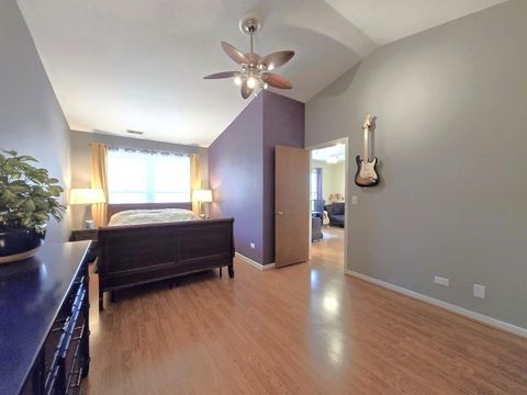 Tiny photo for 358 Westgate Terrace, Streamwood, IL 60107 (MLS # 12603978)