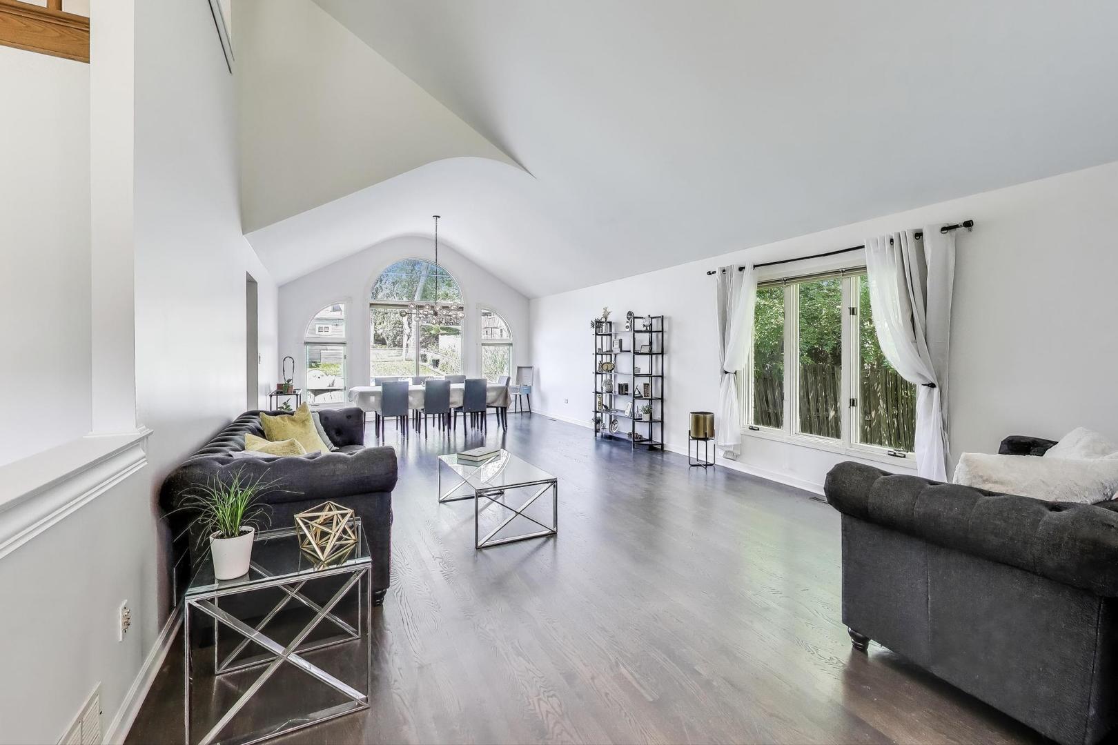 8990 W 99th Street