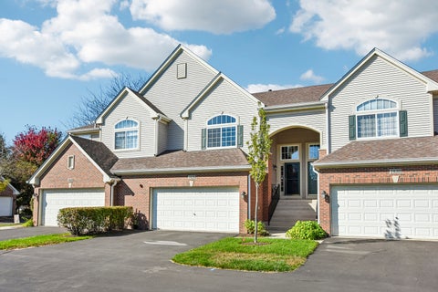 Tiny photo for 1828 Kelberg Avenue #47-2, Hoffman Estates, IL 60192 (MLS # 12793515)