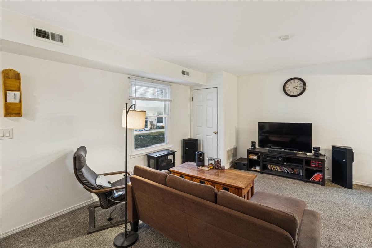 2169 N Dogwood Lane 46C