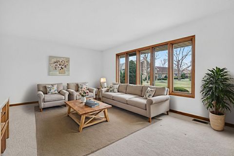 Tiny photo for 10536 Illinois Court, Orland Park, IL 60467 (MLS # 12603470)