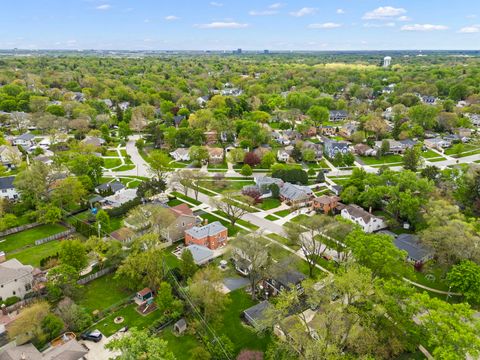 Tiny photo for 260 Chesterfield Avenue, Glen Ellyn, IL 60137 (MLS # 12631627)