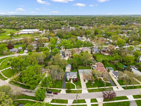 Tiny photo for 260 Chesterfield Avenue, Glen Ellyn, IL 60137 (MLS # 12631627)