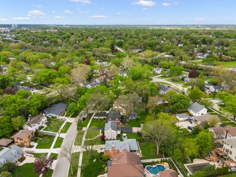 Tiny photo for 260 Chesterfield Avenue, Glen Ellyn, IL 60137 (MLS # 12631627)