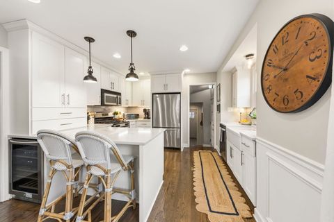 Tiny photo for 260 Chesterfield Avenue, Glen Ellyn, IL 60137 (MLS # 12631627)