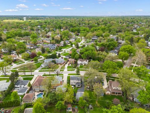 Tiny photo for 260 Chesterfield Avenue, Glen Ellyn, IL 60137 (MLS # 12631627)