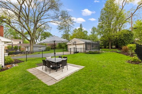 Tiny photo for 260 Chesterfield Avenue, Glen Ellyn, IL 60137 (MLS # 12631627)