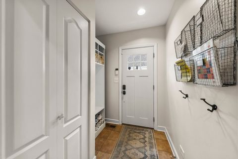 Tiny photo for 260 Chesterfield Avenue, Glen Ellyn, IL 60137 (MLS # 12631627)