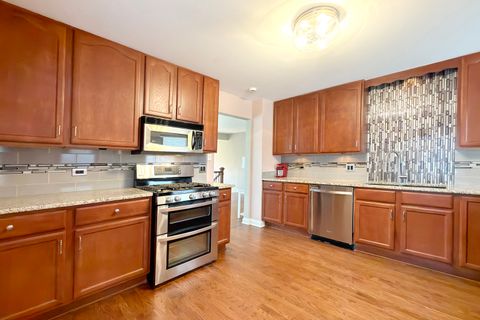 Tiny photo for 2808 dove Street, Rolling Meadows, IL 60008 (MLS # 12615810)