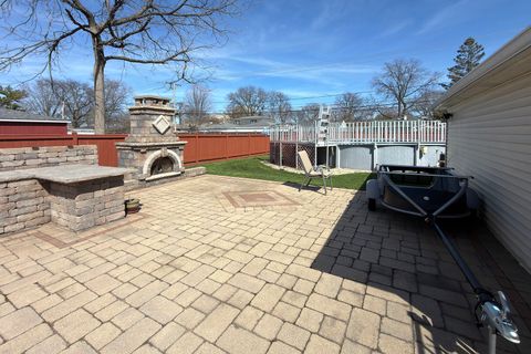 Tiny photo for 2808 dove Street, Rolling Meadows, IL 60008 (MLS # 12615810)