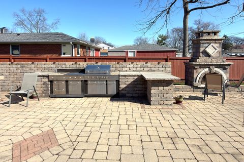 Tiny photo for 2808 dove Street, Rolling Meadows, IL 60008 (MLS # 12615810)