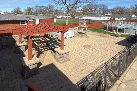 Tiny photo for 2808 dove Street, Rolling Meadows, IL 60008 (MLS # 12615810)