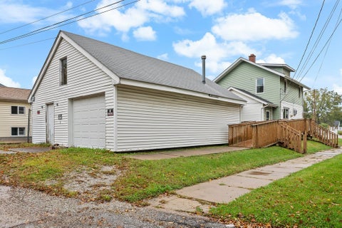 Tiny photo for 1559 28 Avenue, Moline, IL 61265 (MLS # 12789453)