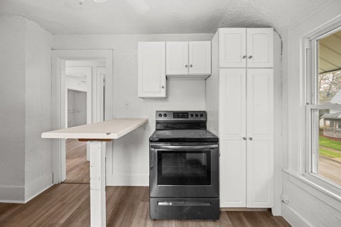 Tiny photo for 1559 28 Avenue, Moline, IL 61265 (MLS # 12789453)