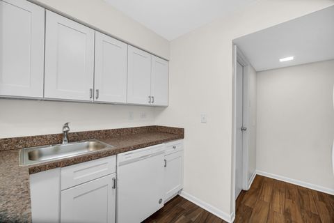 Tiny photo for 613 Shaw Court, Schaumburg, IL 60194 (MLS # 12592538)