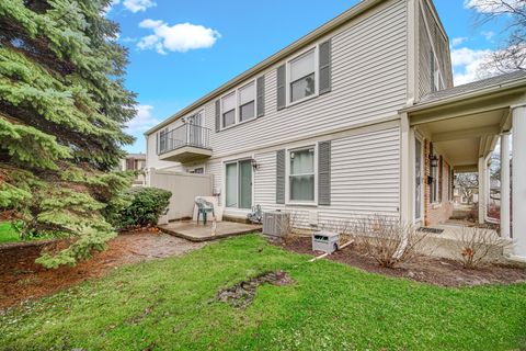 Tiny photo for 613 Shaw Court, Schaumburg, IL 60194 (MLS # 12592538)