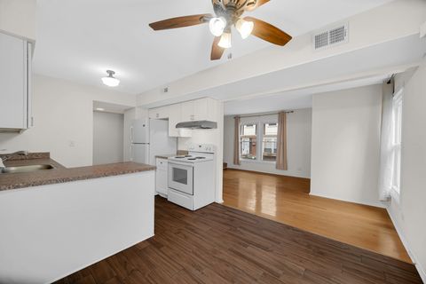 Tiny photo for 613 Shaw Court, Schaumburg, IL 60194 (MLS # 12592538)