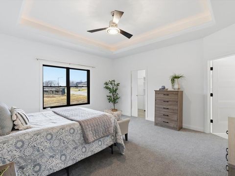 Tiny photo for 6817 Timber Court, Bettendorf, IA 52722 (MLS # 100000570)