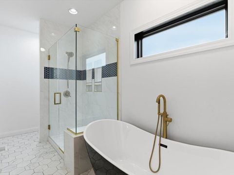 Tiny photo for 6817 Timber Court, Bettendorf, IA 52722 (MLS # 100000570)