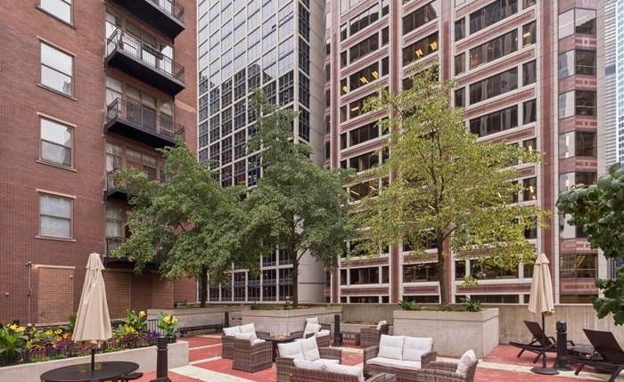 212 W Washington Street 1002