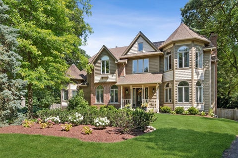 Photo of 329 Royce Woods Court, Naperville, IL 60565 (MLS # 12695370)