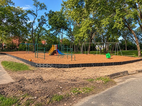 Tiny photo for 8970 N Parkside Avenue #113, Des Plaines, IL 60016 (MLS # 12774029)