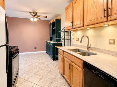 Tiny photo for 8970 N Parkside Avenue #113, Des Plaines, IL 60016 (MLS # 12774029)